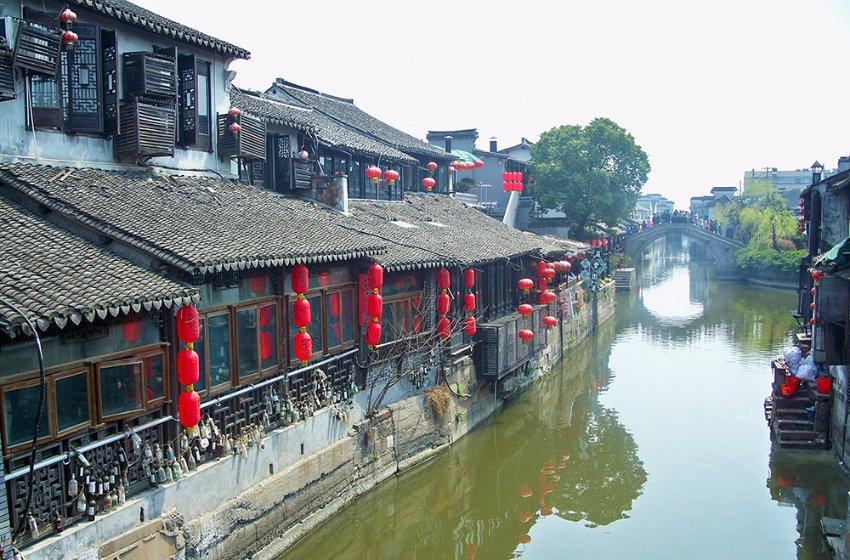 巧虎踢足球